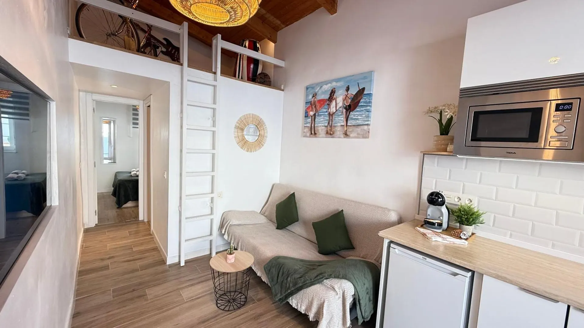 Apartmán Pueblo Marino, Oasis Junto Al Mar De La Arana, By Sol Maestranza Màlaga 0*,